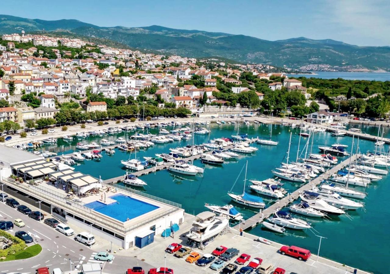Marina Mel Novi Vinodolski